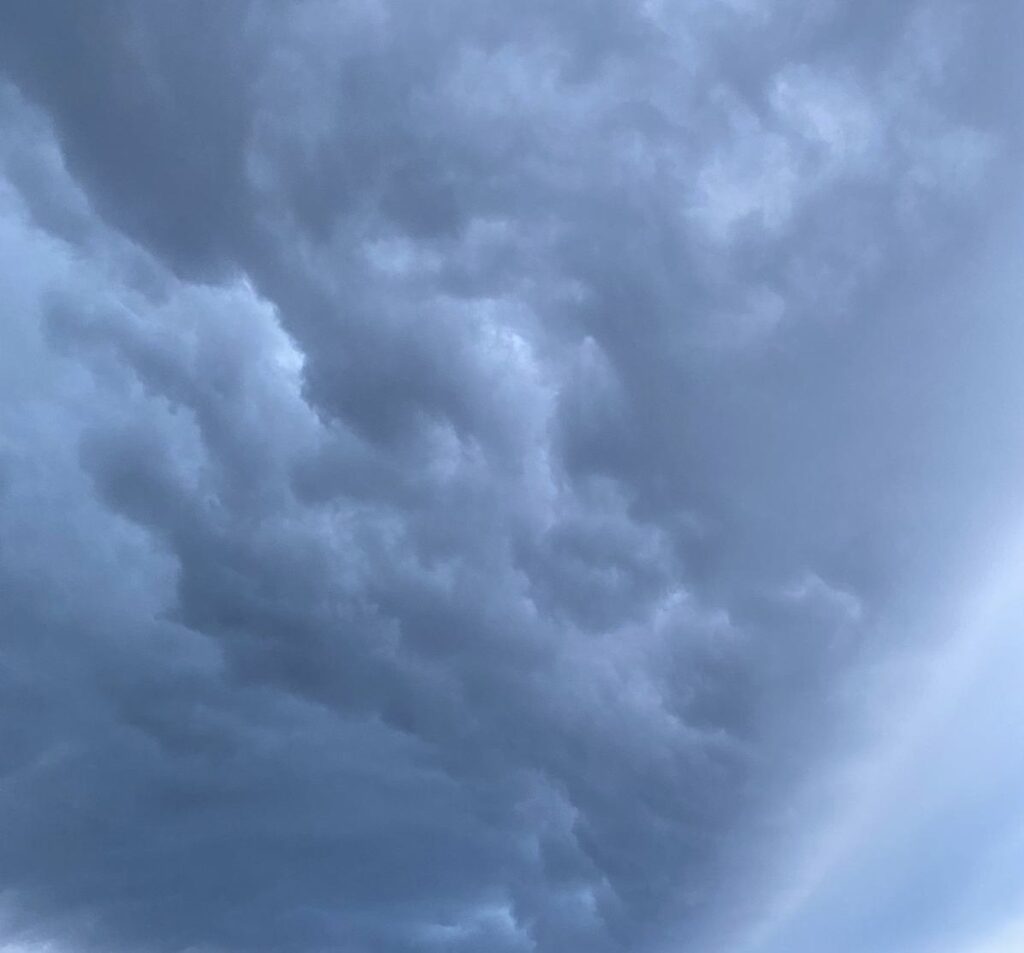 lapsi,lapsiperhe,anorektikko,huora