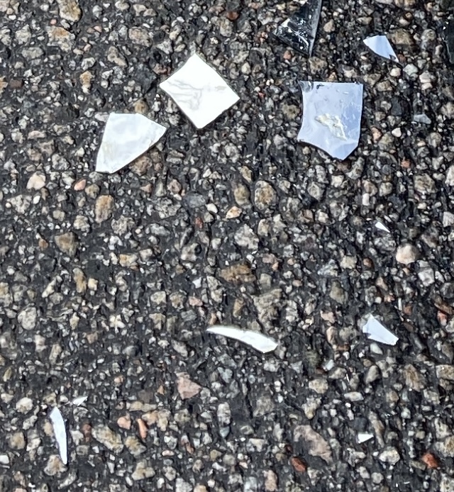 rakastuminen,uusioperhe,paketti,paskamyrsky,lasten oikeuksien puolesta,rajalliset voimavarat,esiintyä perheenäitinä,rakkaus on sokea,epäonnistunut äitiys