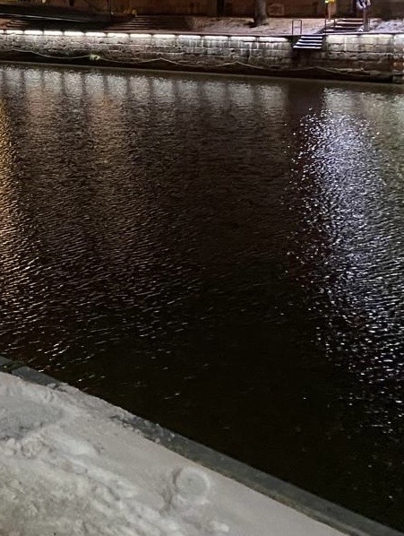 lapsi,lapsiperhe,anorektikko,huora