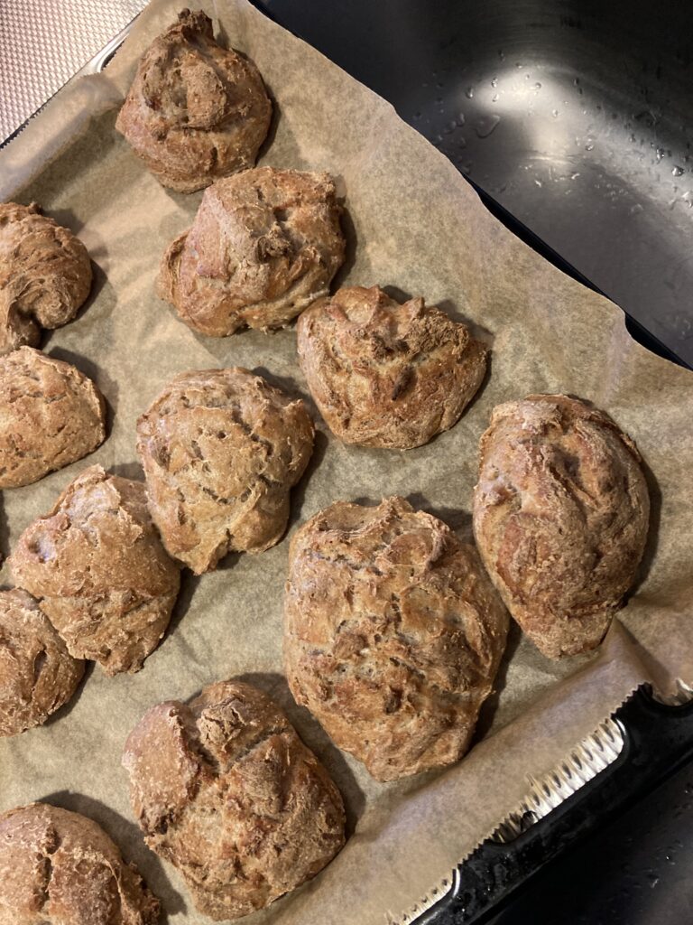 hapanjuurisämpylöitä,hapan juuri